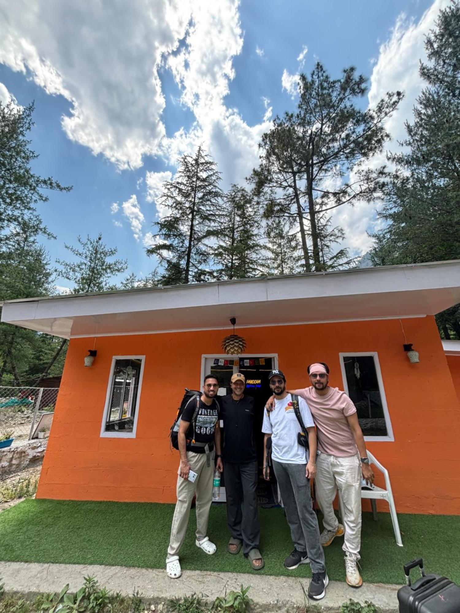 Pandora Riverside Cafe & Stay Kasol Esterno foto